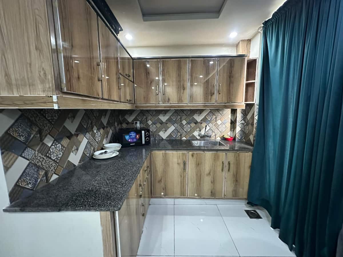 Luxury 2-BHK Apartment | Cosmo Suites, Bahria photo 5