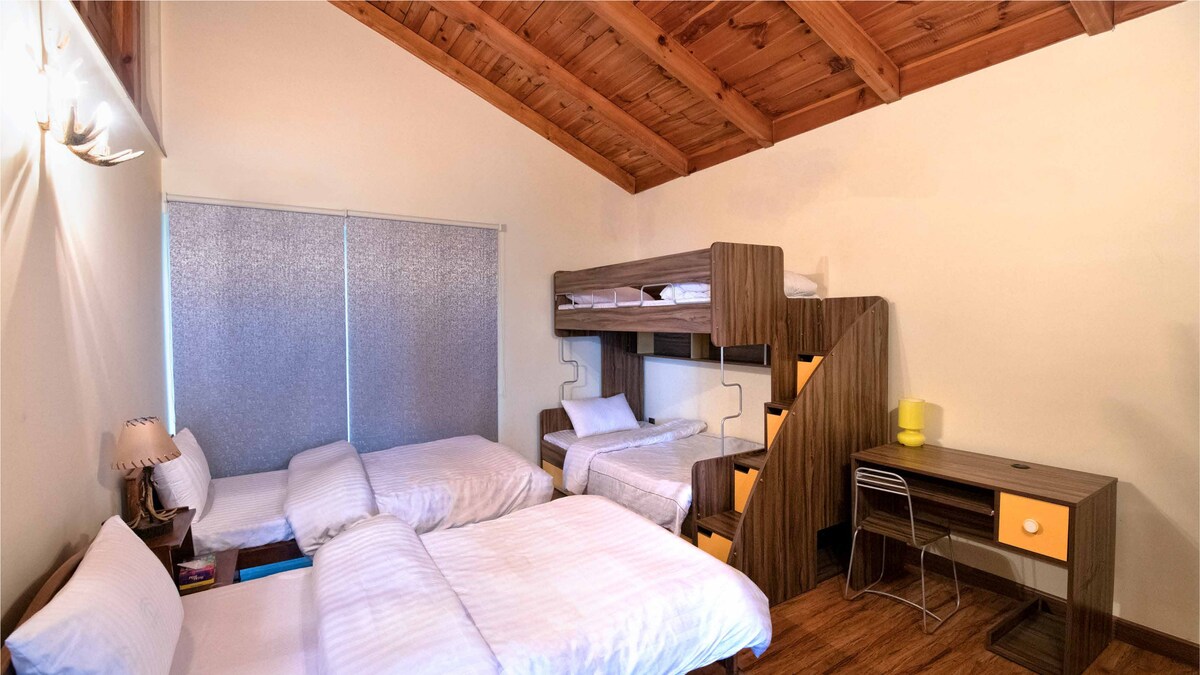 Modern Stone Villa · Panoramic Pine Forest View photo 3