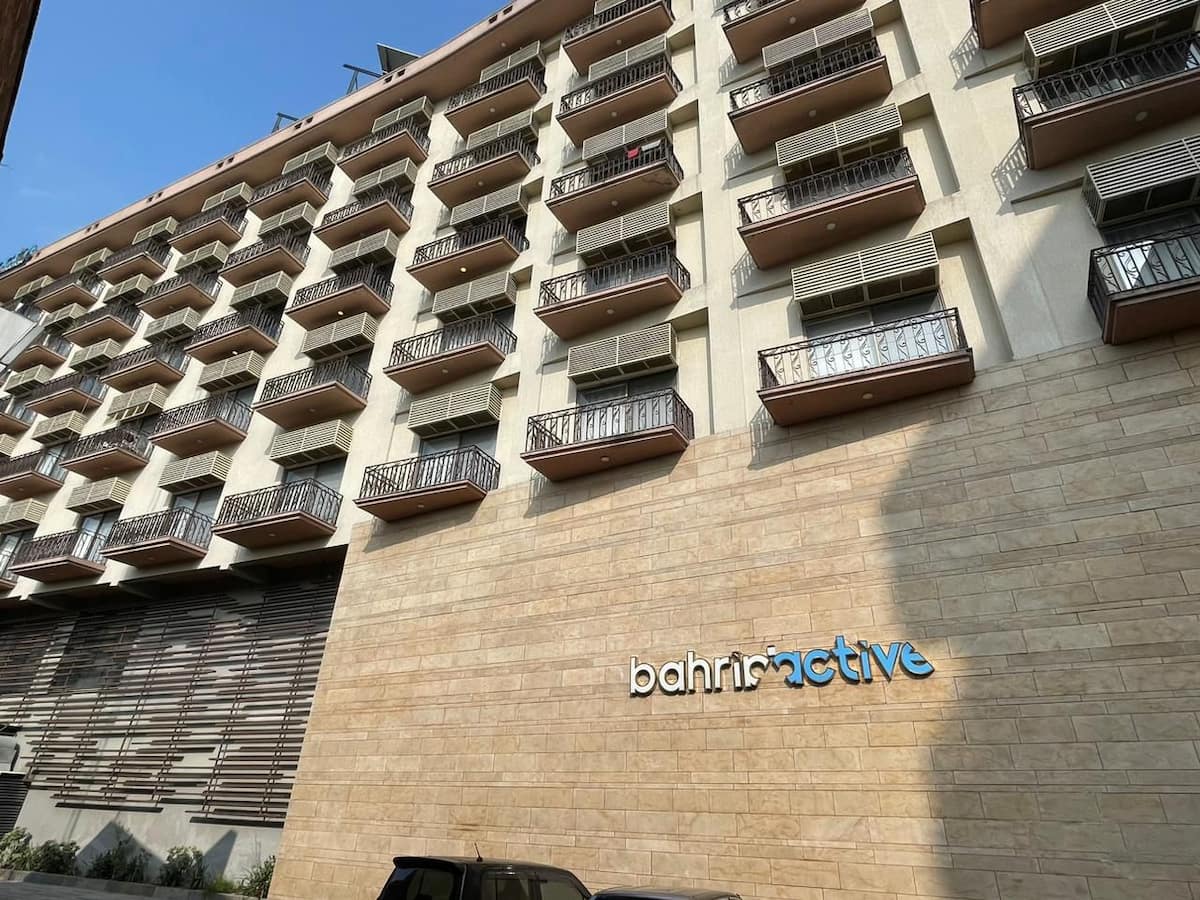 Modern 2-BHK in Bahria Active, Pool & Gym photo 4
