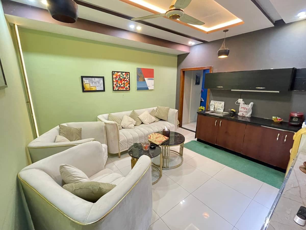 Stylish 1BHK in Bahria Intellectual Village photo 5