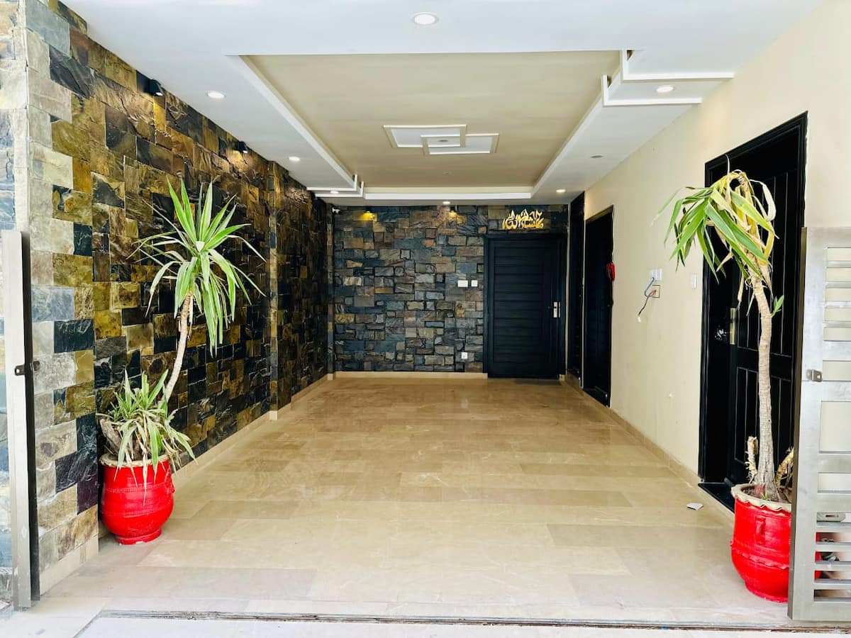 Scenic 1BHK Retreat | Ayubia Road Kuzagali photo 4
