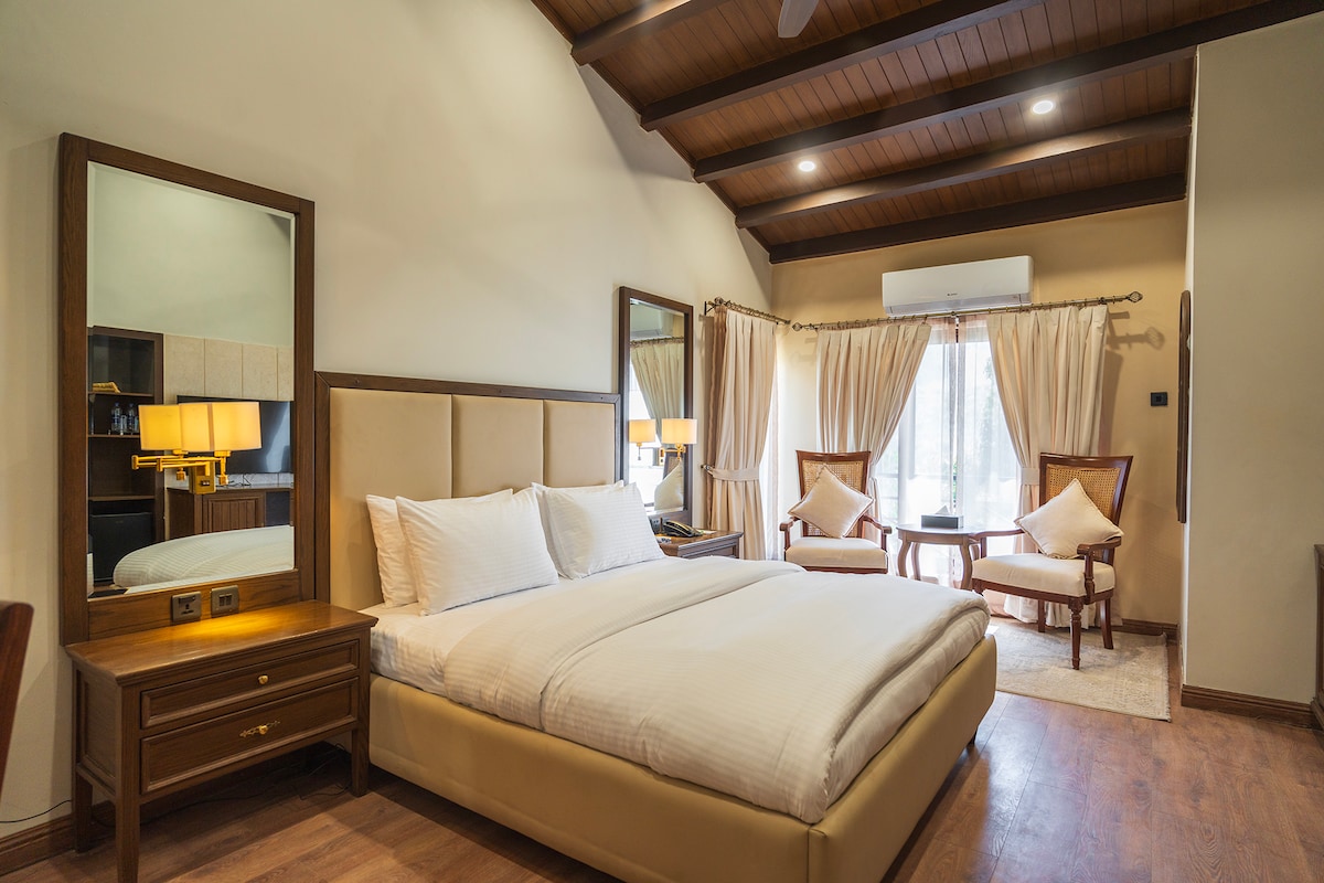 Colonial Chalet Room · Karakoram View · Hunza