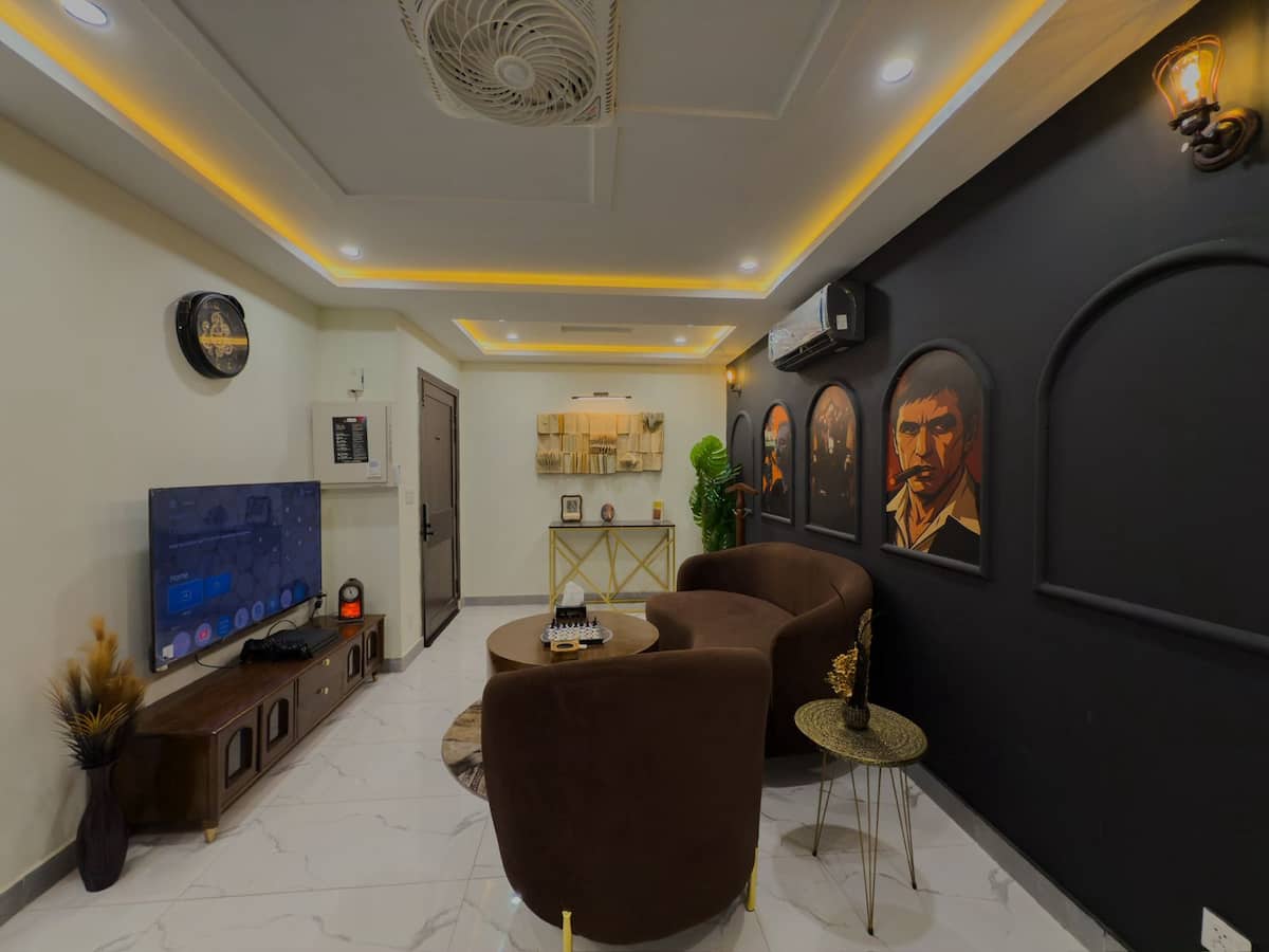 Godfather Inspired 1BR | Bold & Stylish Interior