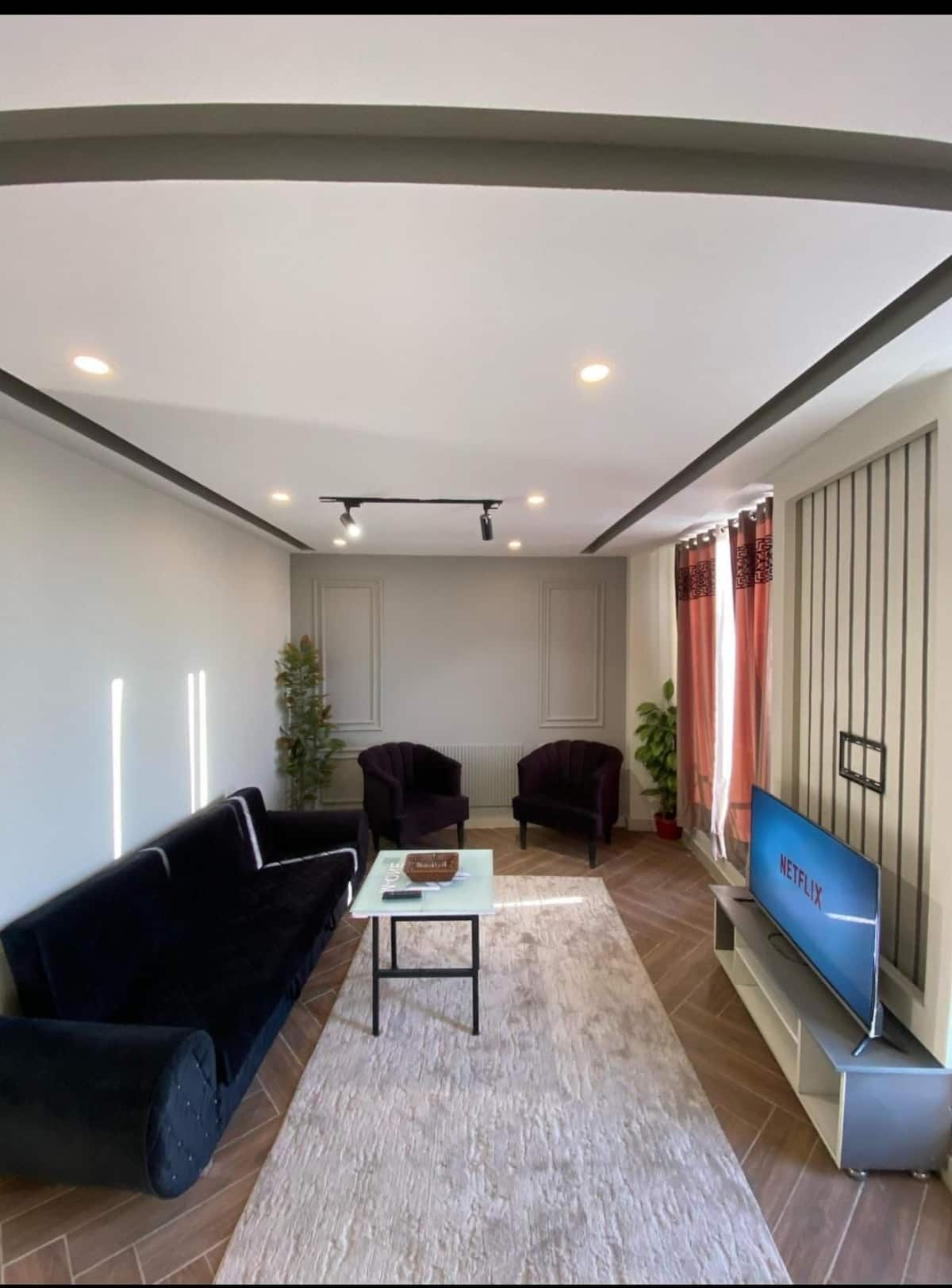 Club Rd Hideaway — 1BHK Near Everything