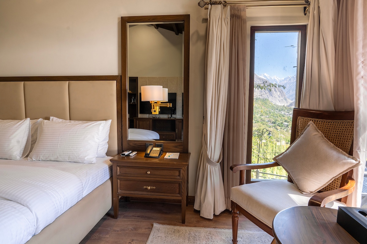 Colonial Chalet Room · Karakoram View · Hunza photo 5