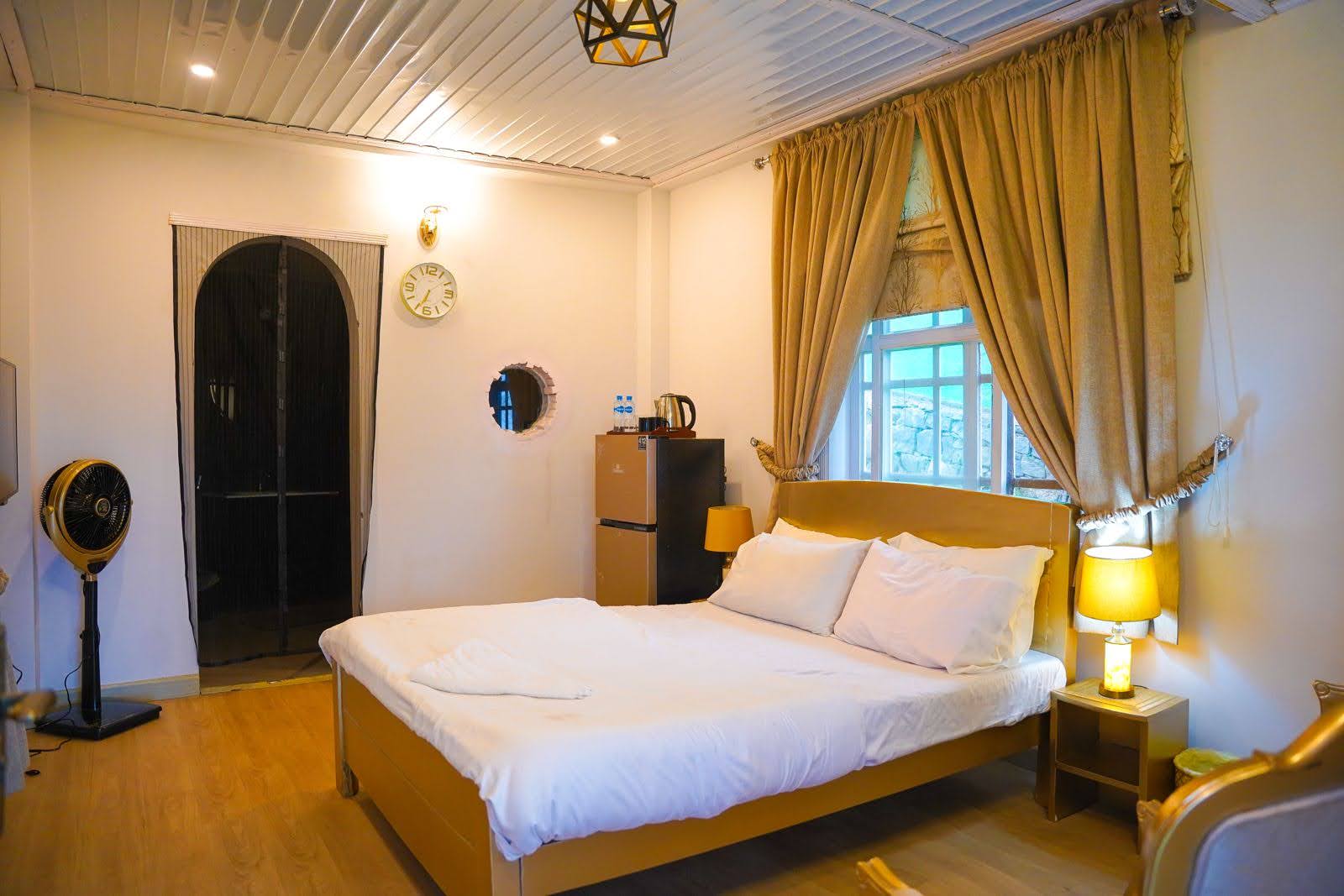Kaghan Lodge