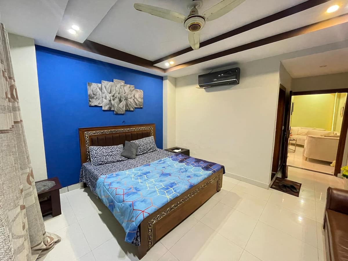 Stylish 1BHK in Bahria Intellectual Village photo 2