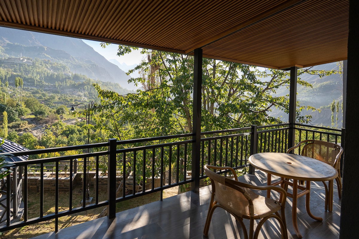 Cozy Stone Deluxe Room · Hunza Valley photo 3
