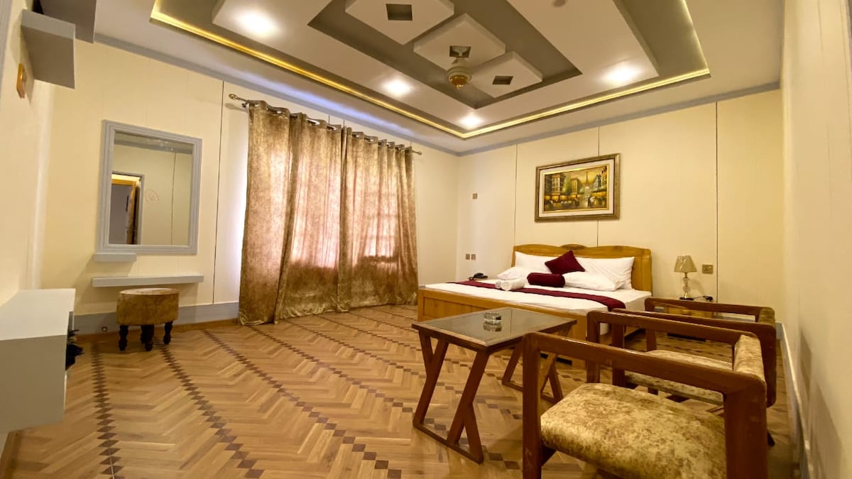 Modern King Suite | Epic Skardu Mountain Views photo 2
