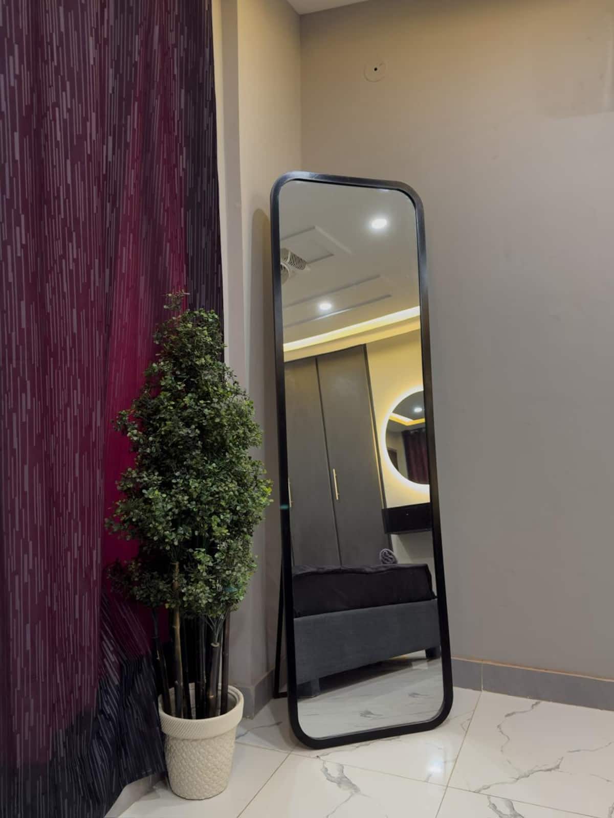 Luxury Batman Theme 1BR Stay photo 4