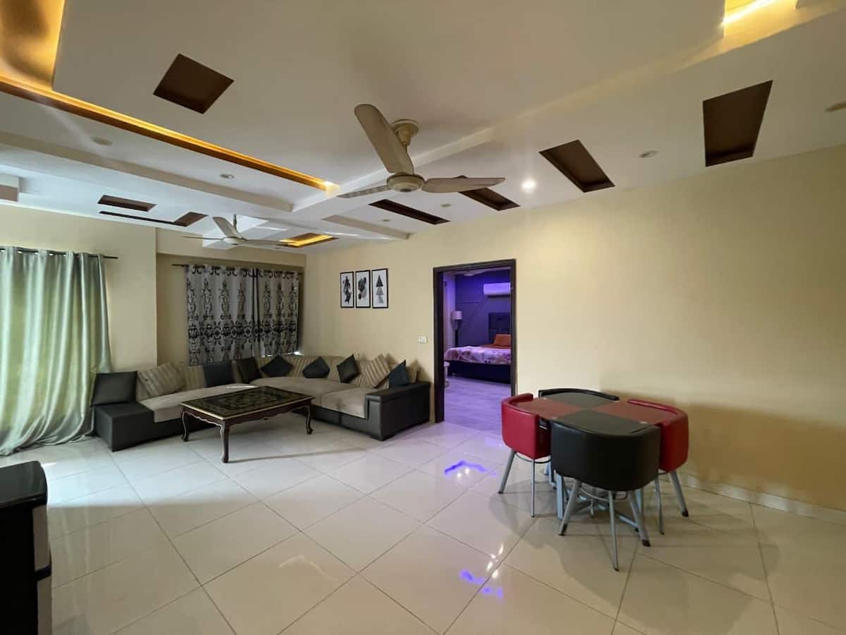 Perfect Lahore Stay – Clean & Modern 1BHK photo 2