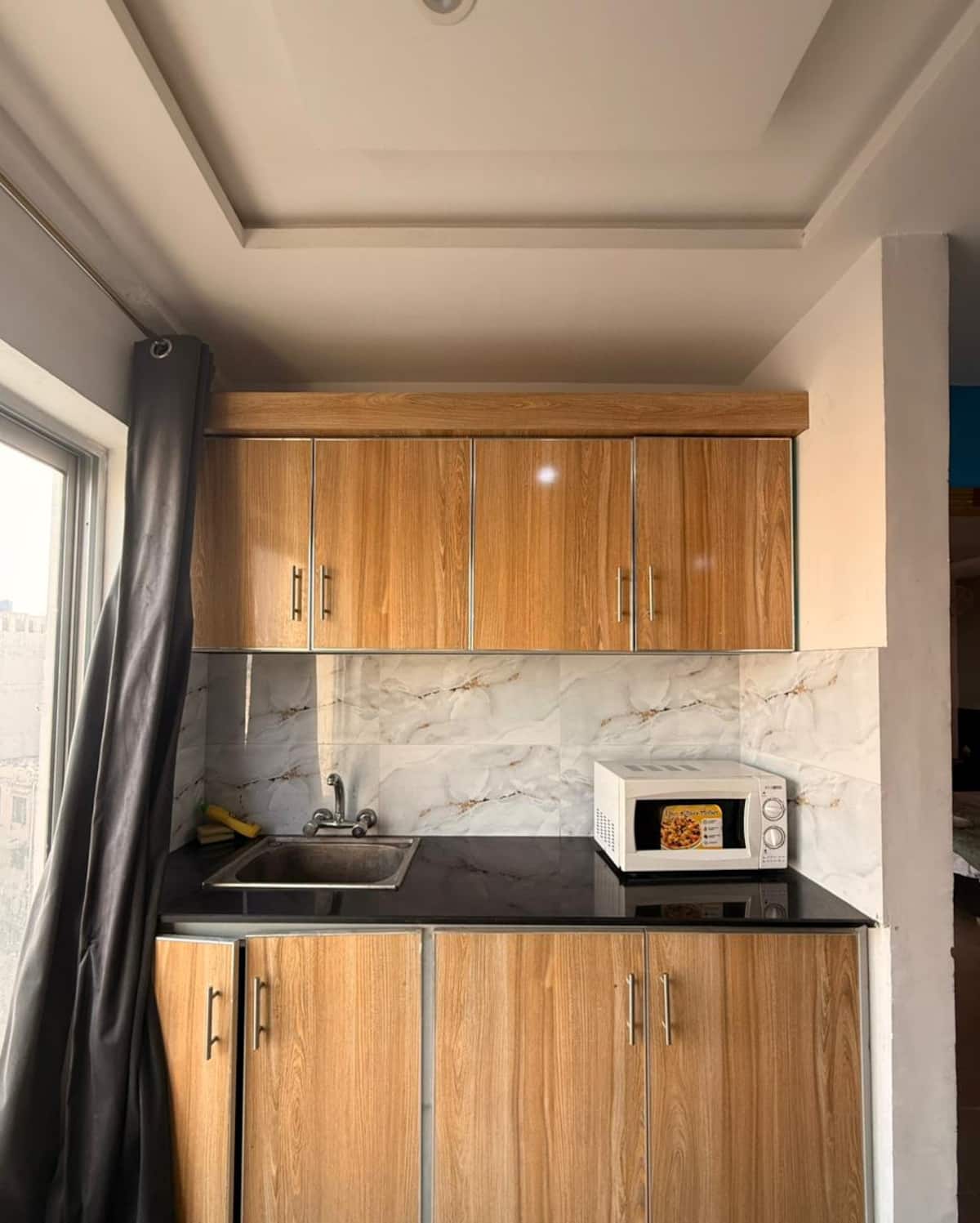Modern 1-BHK Near Johnny & Jugnu | Bahria Town photo 3