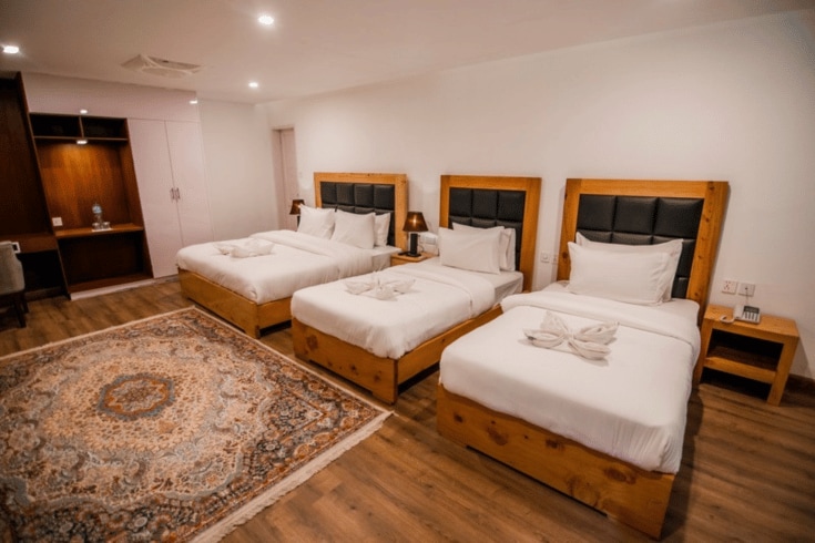 Premium Garden Villa · Canopy Beds & Mountain Views photo 3