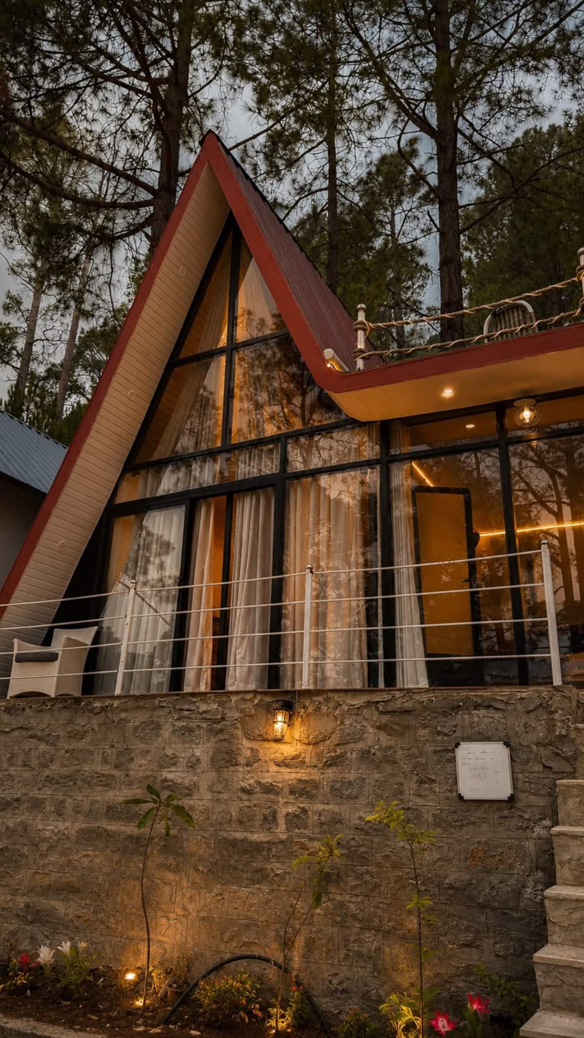 Murree Family House w/ Mountain View, Near Mall Rd